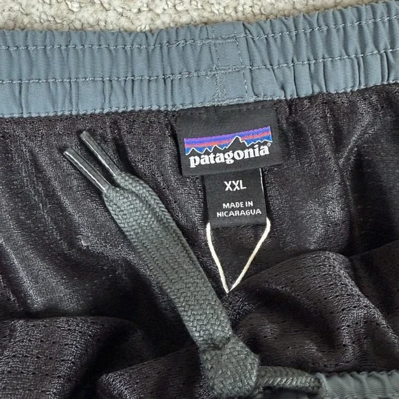 NWT Patagonia Men's 2XL Baggies Gray 6 Mesh Lined Swim Trunks Shorts 57022